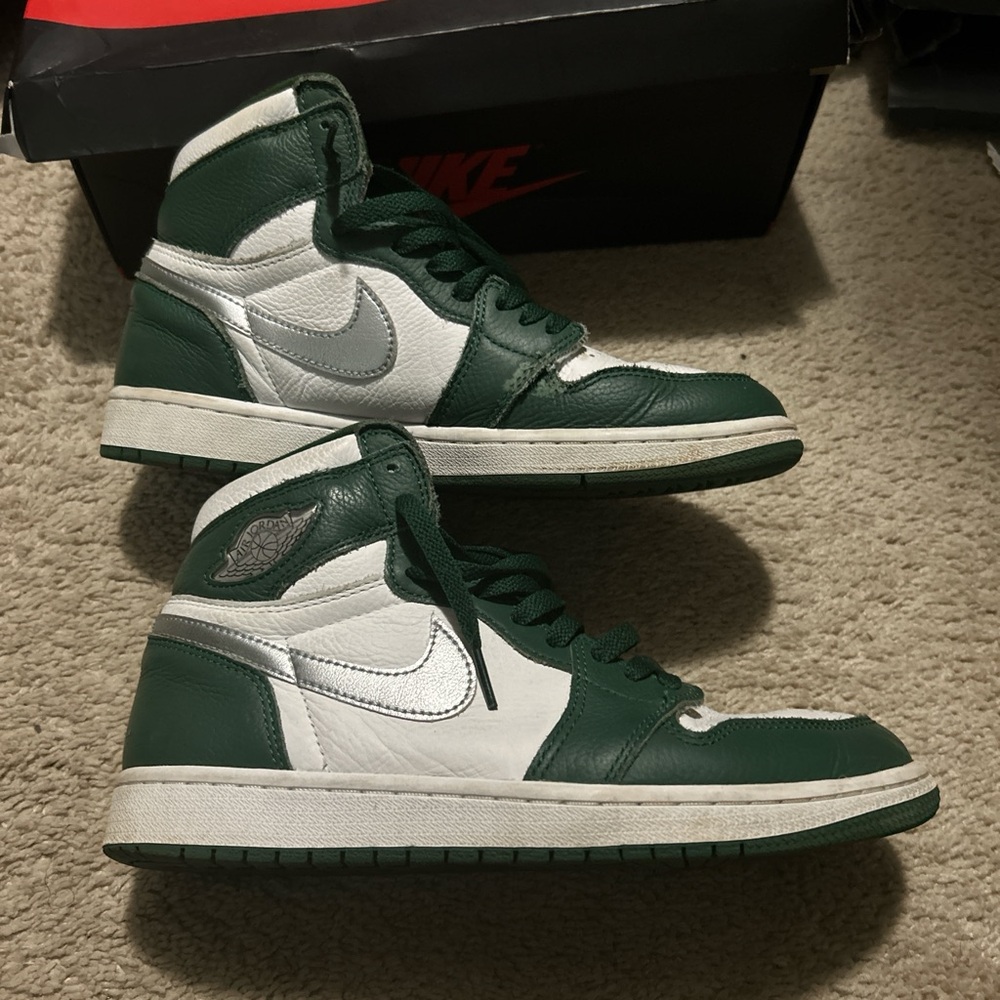 Air Jordan 1 Retro High OG Gorge Green
